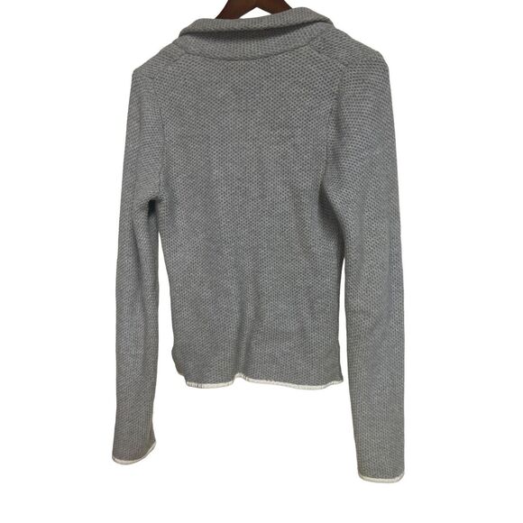 Moth Anthropologie Women's Gray Cardigan Sweater flower buttons Size Small - Picture 7 of 11